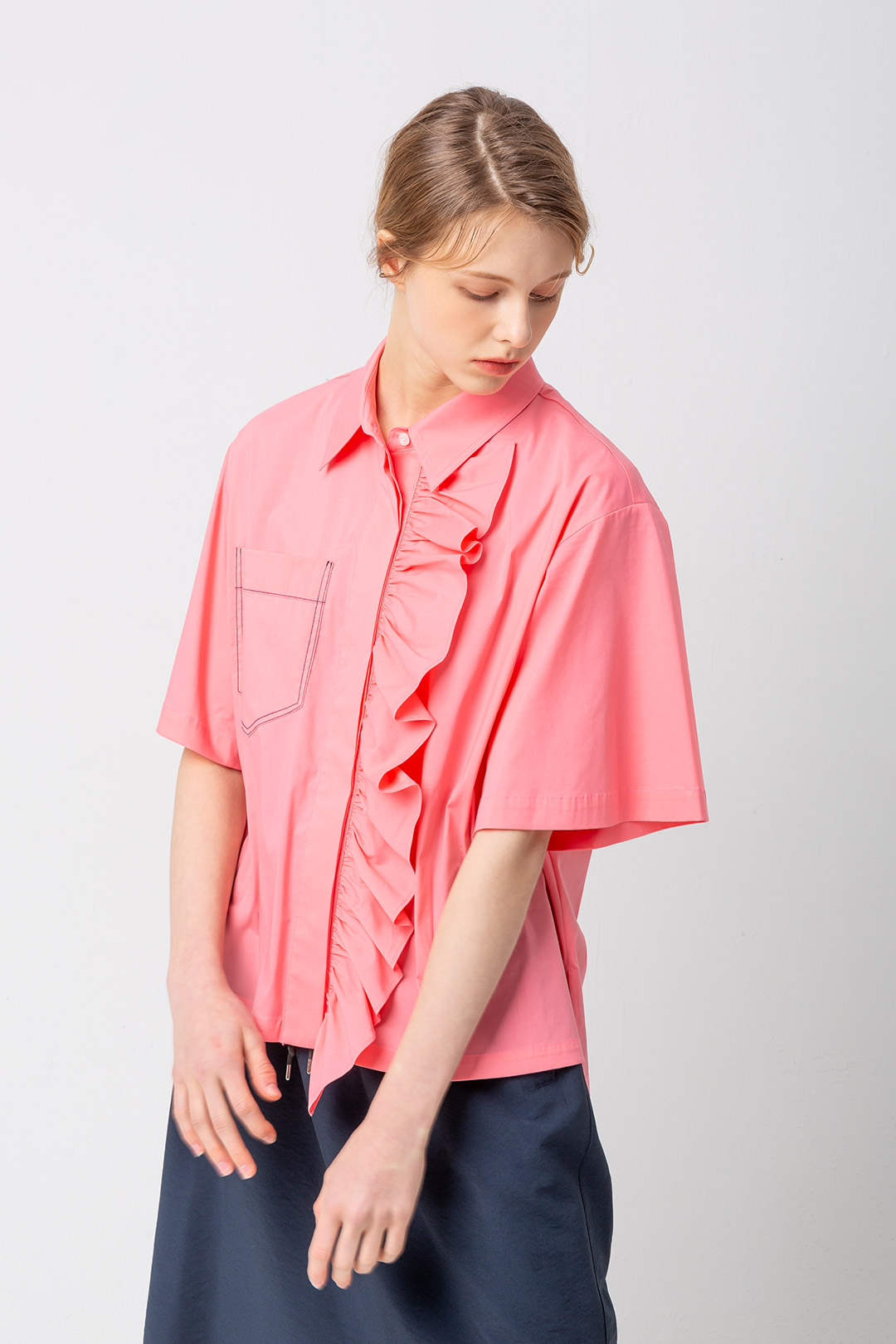 Front ruffle point Shirt_Pink