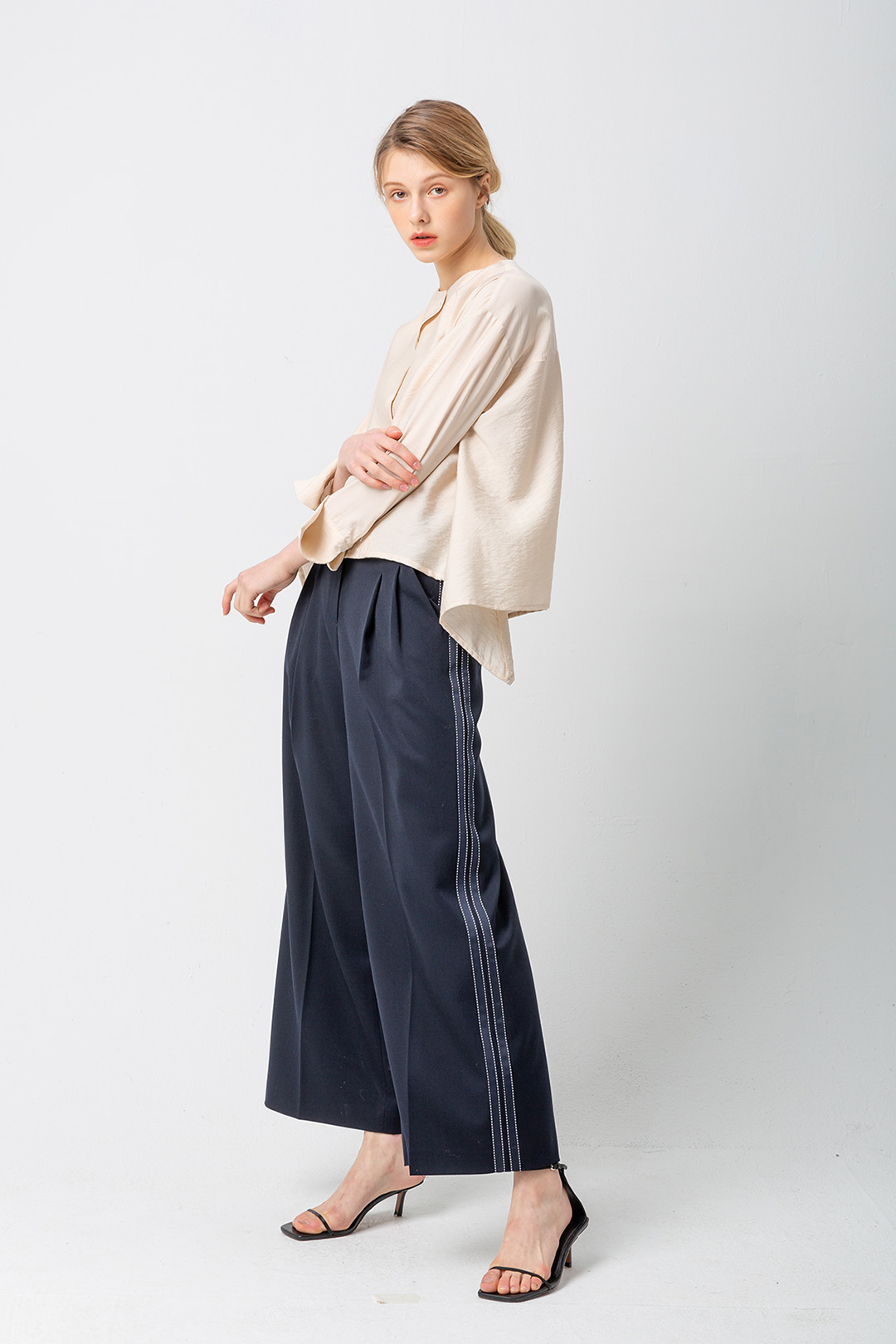 Side taping Wide Pants_NAVY